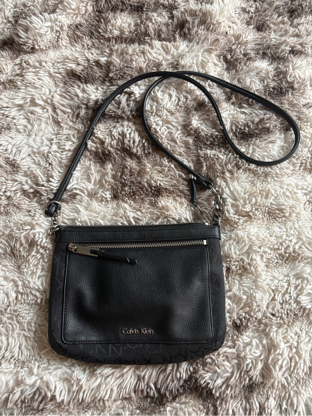 Calvin Klein Black Crossbody Bag - Sleek Everyday Carry
